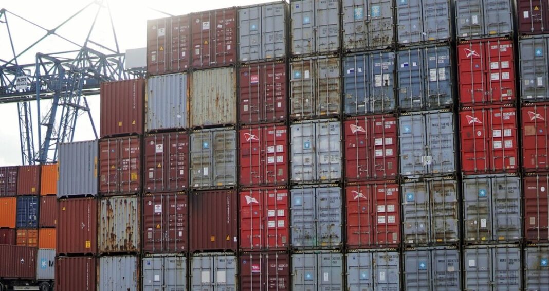 dependencia-sujeta-permiso-previo-exportacion-1