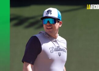 Víctor ‘Chule’ Mendoza, agradecido de jugar serie ante Boston Red Sox