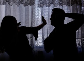 Morena propone separación inmediata por casos de violencia familiar