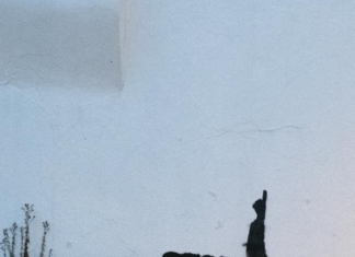 Banksy reaparece en Londres con mural de niños que mira al cielo Banksy