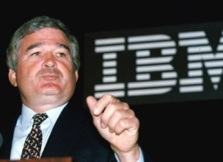 Muere Louis Gerstner, el ejecutivo que rescató a IBM, a los 83 años