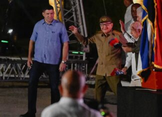 Estados Unidos mantiene conversaciones secretas con el nieto de Raúl Castro