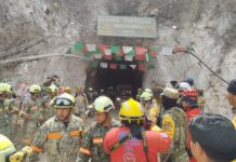 Rescatan al segundo trabajador localizado con vida en mina de Sinaloa: así fue su salida tras 14 días