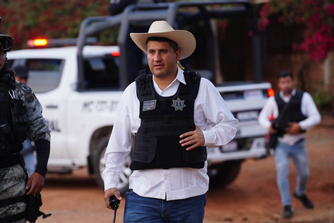 capturaron-a-el-r1-presunto-autor-intelectual-del-asesinato-de-carlos-manzo-alcalde-de-uruapan_f851dfde-b8b4-46bd-b0e4-56fac1149a94_medialjnimgndimage=fullsize