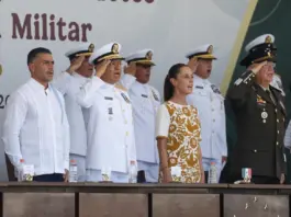 Sheinbaum reconoce labor de Morales Ángeles al encabezar la graduación de guardiamarinas de la Heroica Escuela Naval Militar