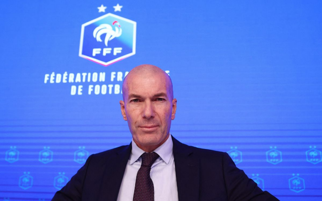 zidane-Francia-banquillo-280726