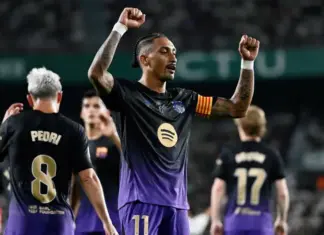 ¡A lo campeón! Barcelona debuta aplastando al Elche de Martín Anselmi